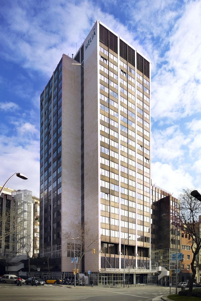 숙박 시설 정면