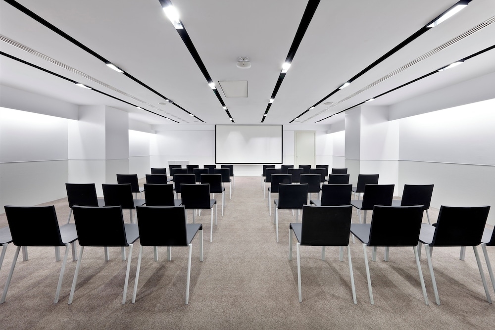 회의 시설