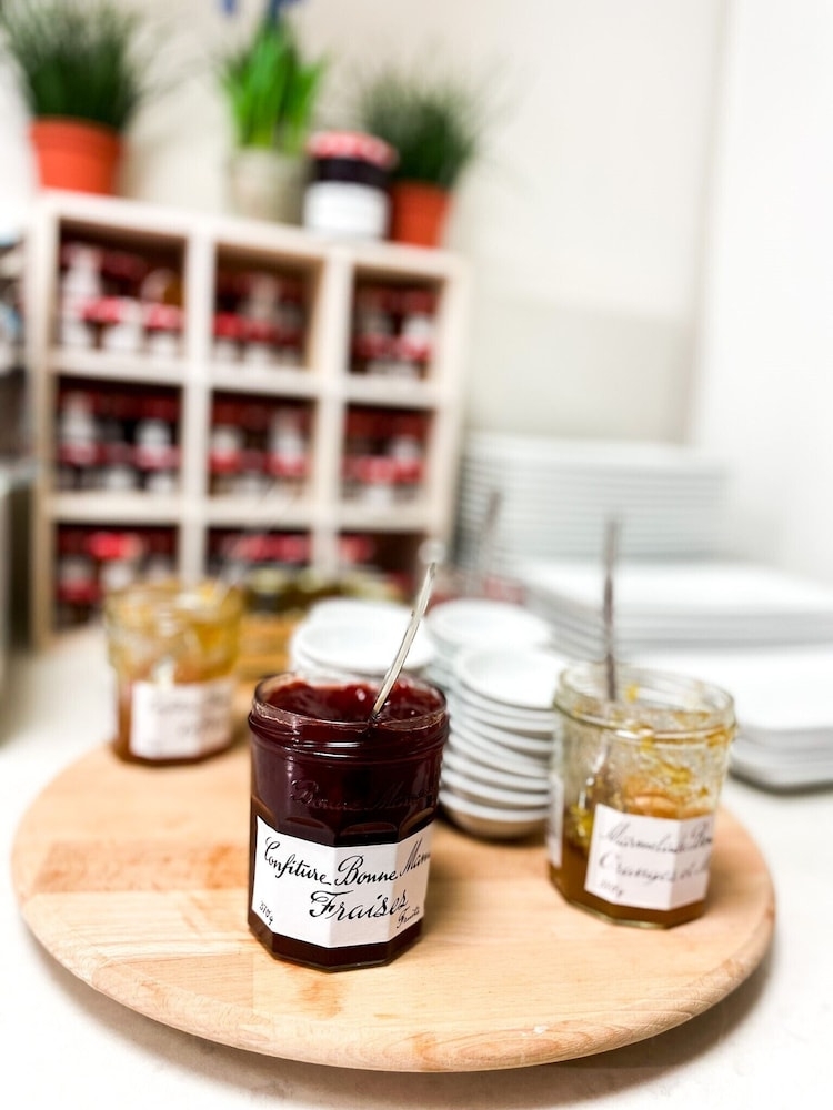 뷔페 아침 식사