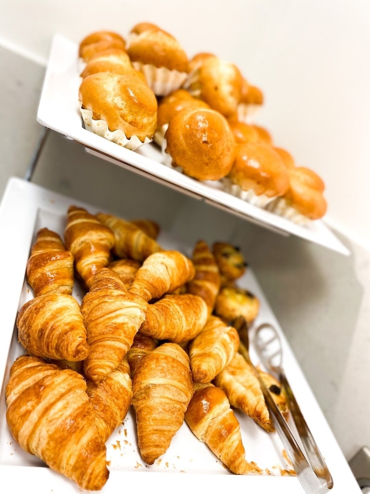 뷔페 아침 식사