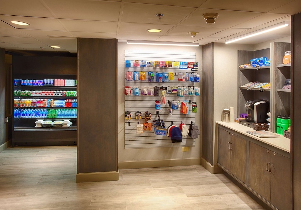 숙박 시설 내 편의 시설/서비스