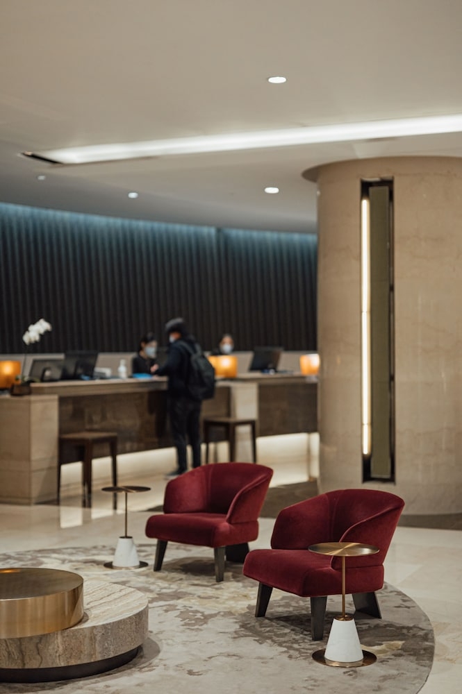 숙박 시설 입구