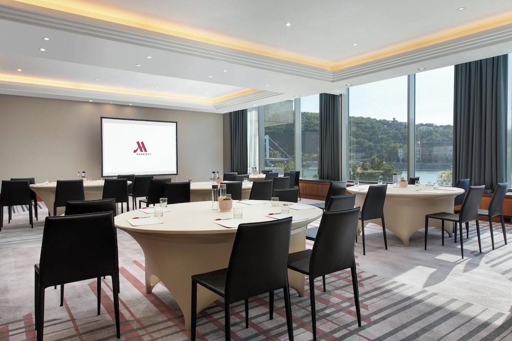 바(숙박 시설 내)