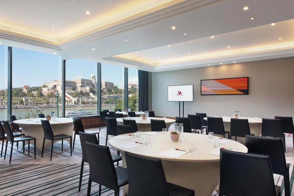 바(숙박 시설 내)