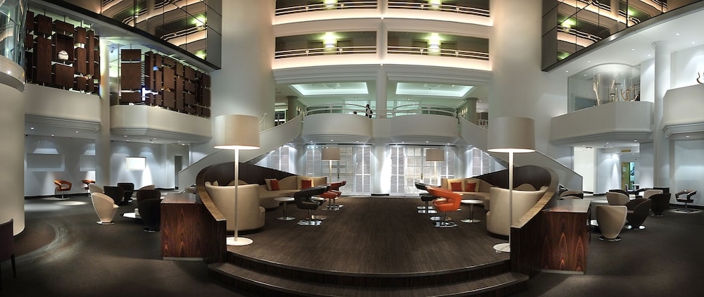 로비 좌석 공간