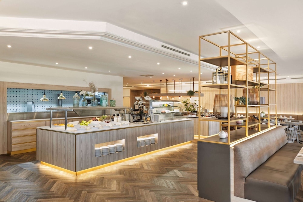 뷔페 아침 식사