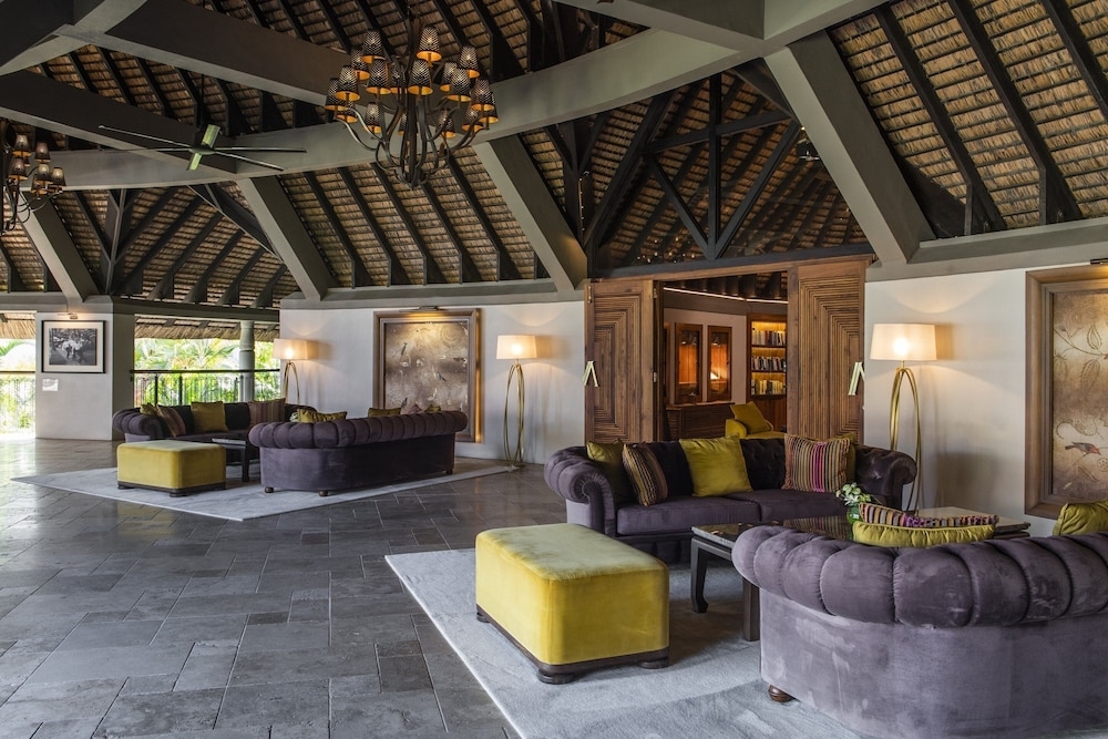 로비 좌석 공간