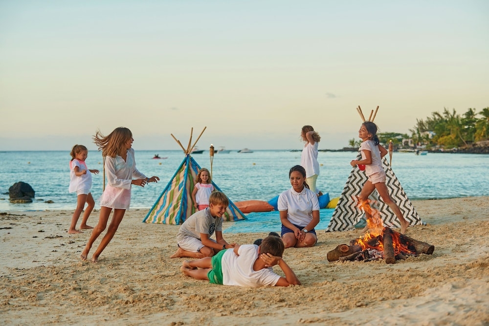 어린이 놀이 공간 - 야외