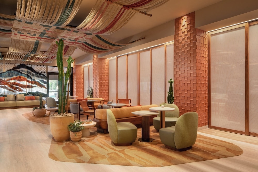 로비 좌석 공간