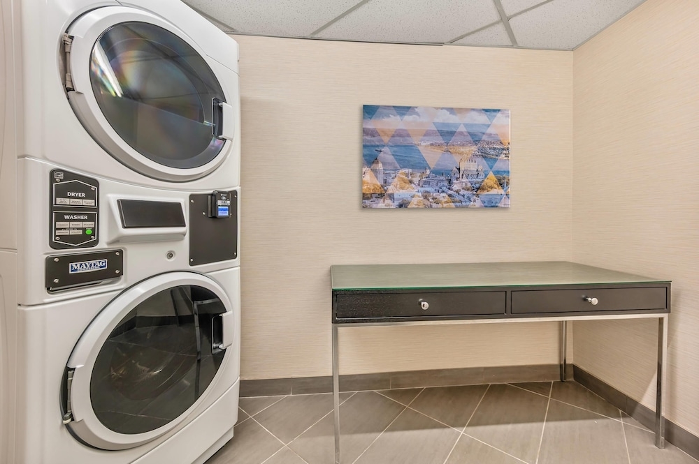 숙박 시설 내 편의 시설/서비스