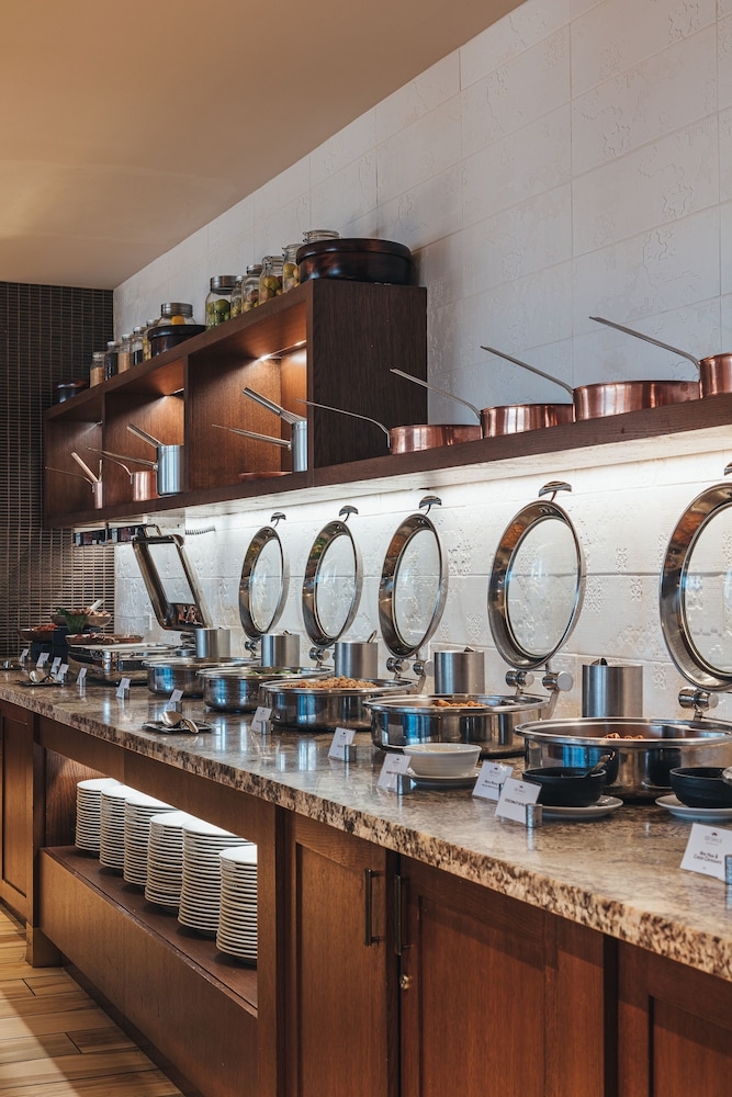 뷔페 아침 식사