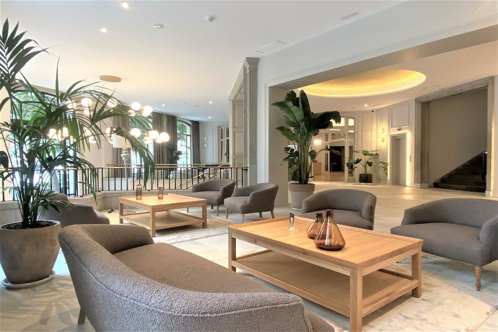 로비 좌석 공간