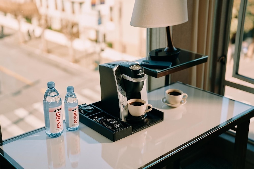 객실 내 편의 시설/서비스