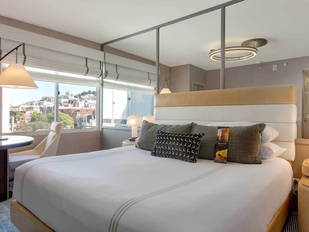 객실 내 편의 시설/서비스