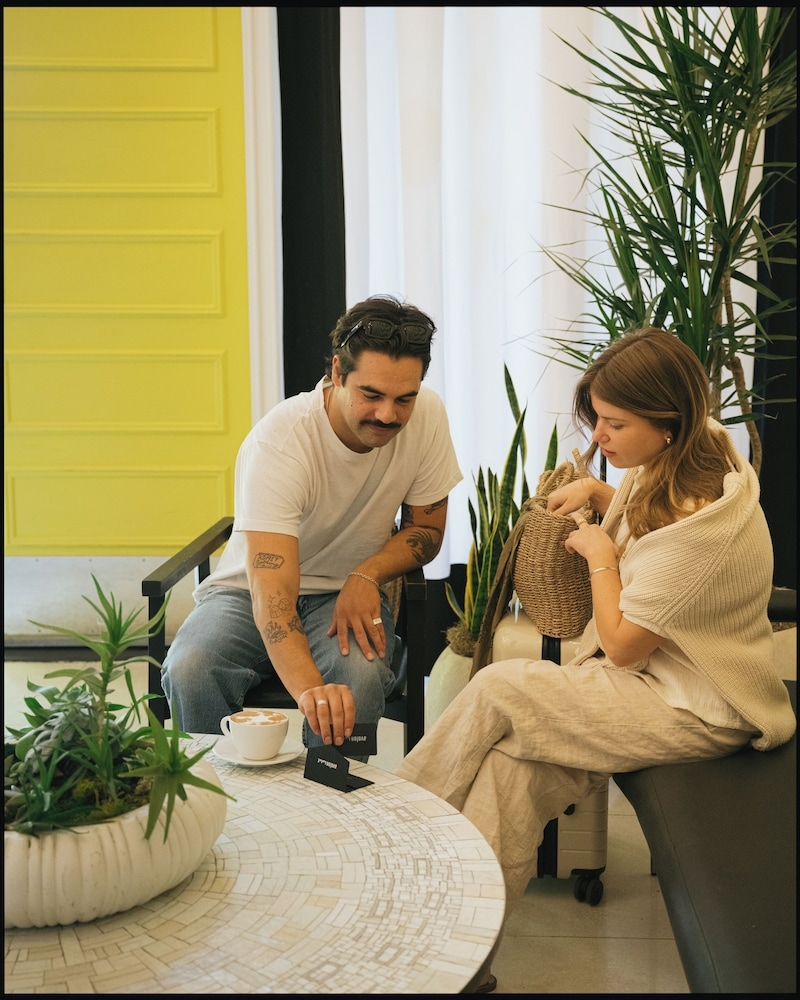 로비 좌석 공간