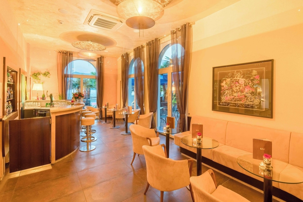 바(숙박 시설 내)