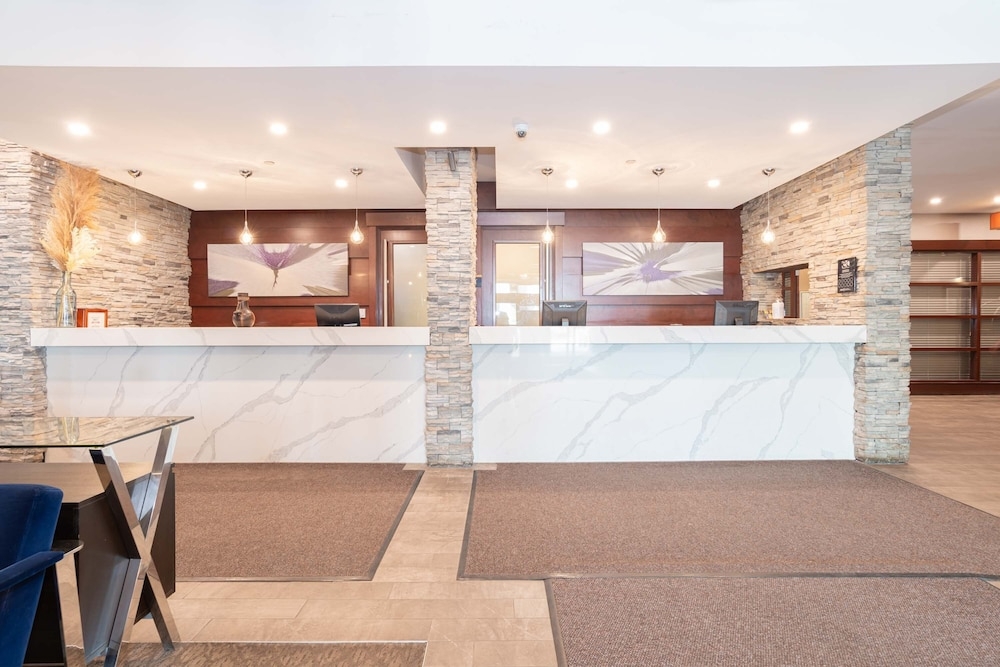 숙박 시설 정면