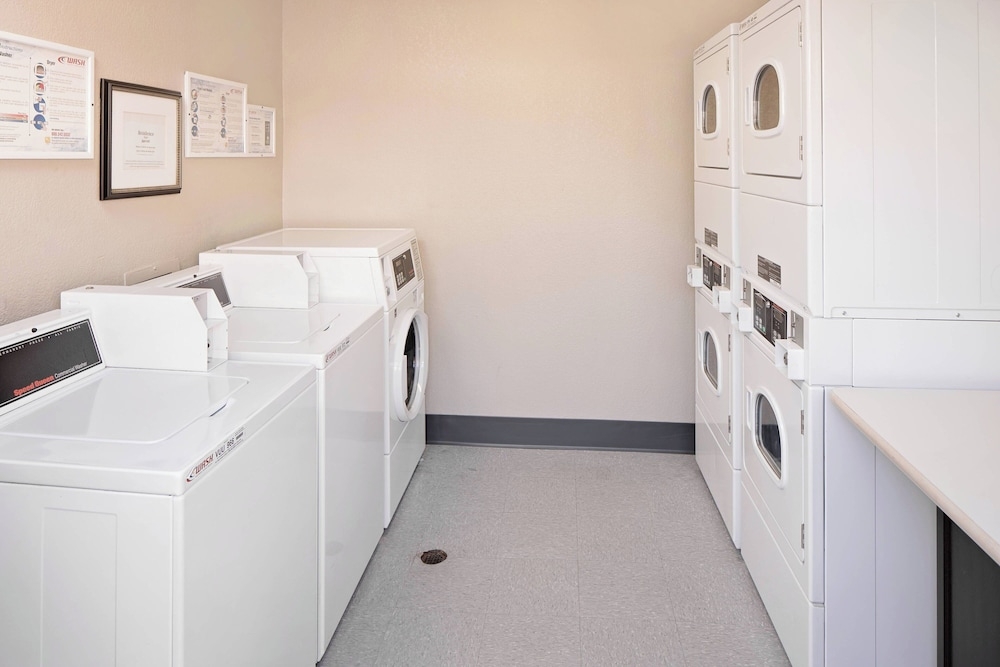 숙박 시설 내 편의 시설/서비스