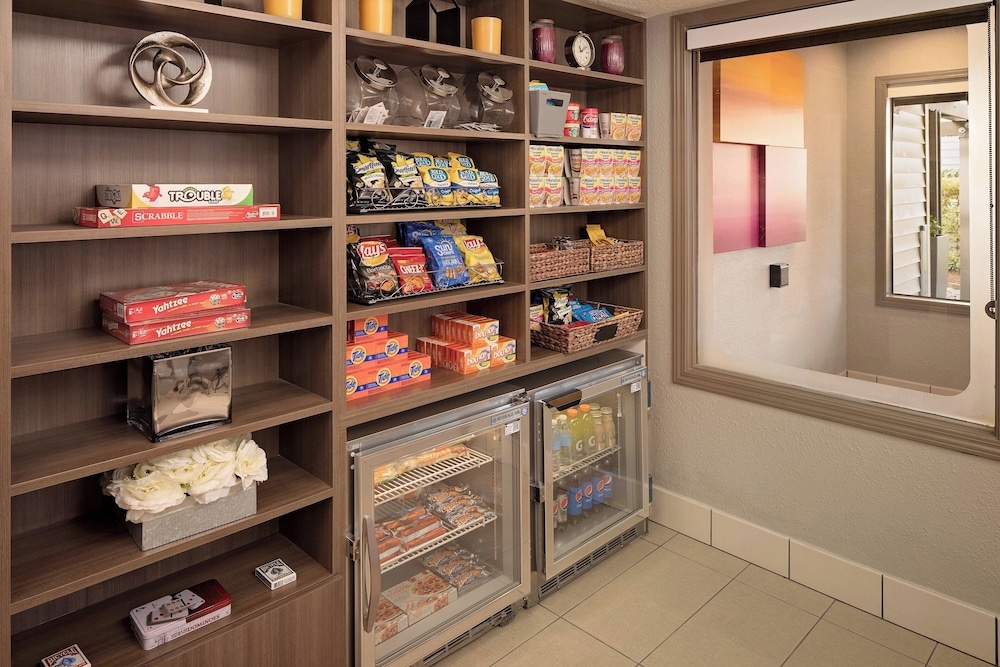 숙박 시설 내 편의 시설/서비스