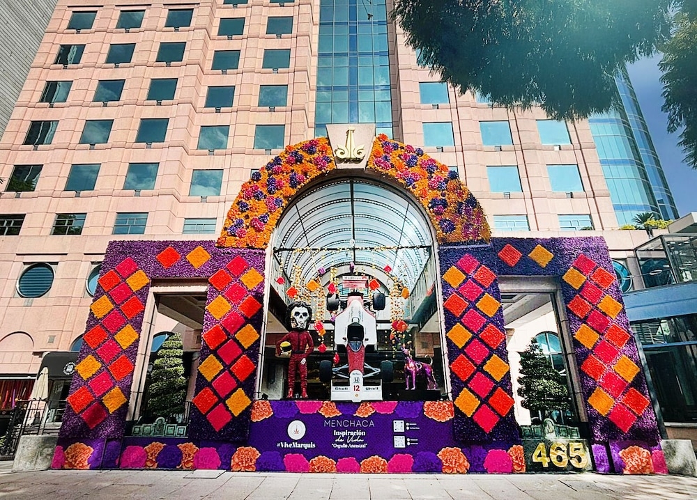 숙박 시설 정면