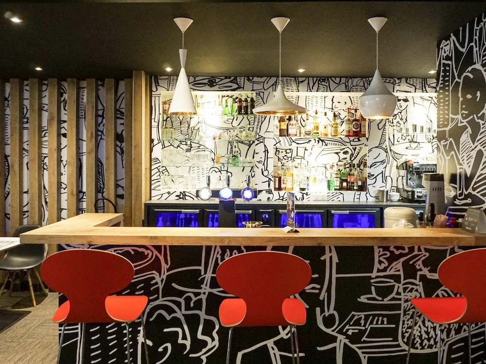 바(숙박 시설 내)