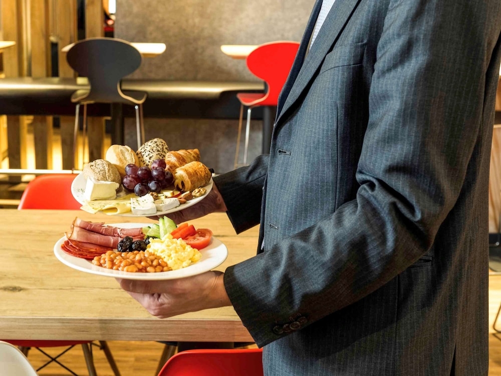 뷔페 아침 식사