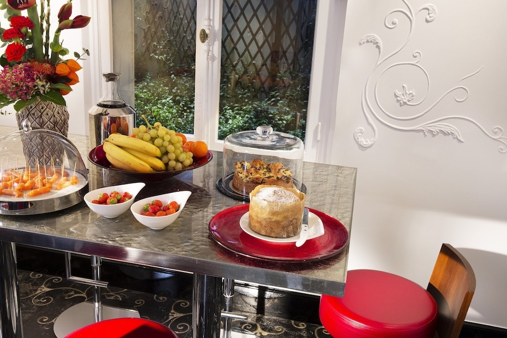 뷔페 아침 식사