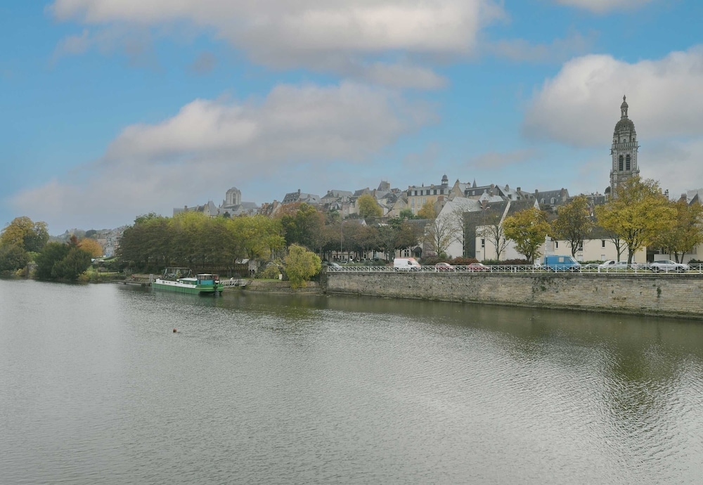숙박 시설의 전망