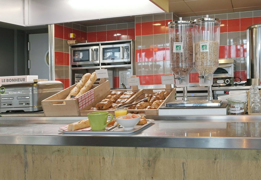 뷔페 아침 식사