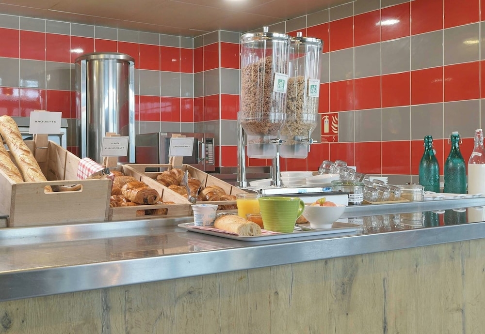 뷔페 아침 식사