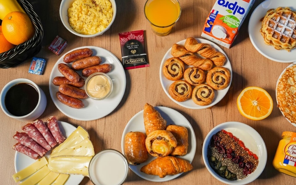 뷔페 아침 식사