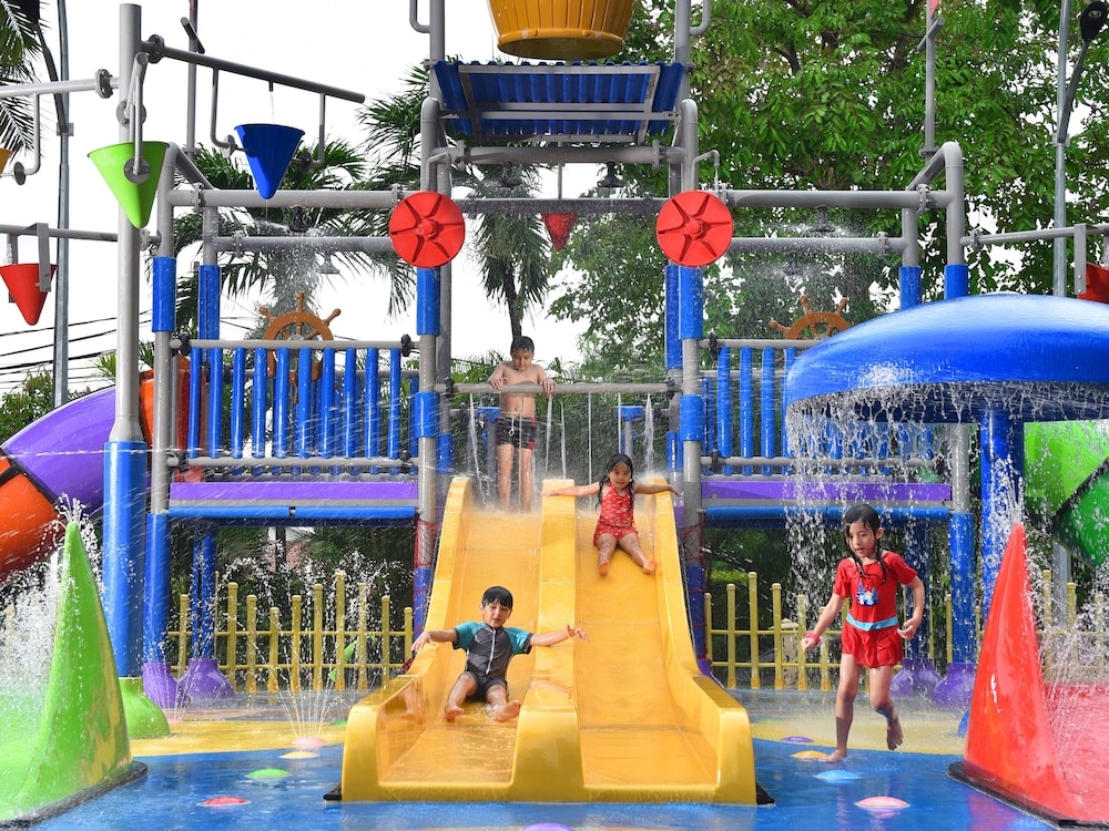 어린이 놀이 공간 - 야외