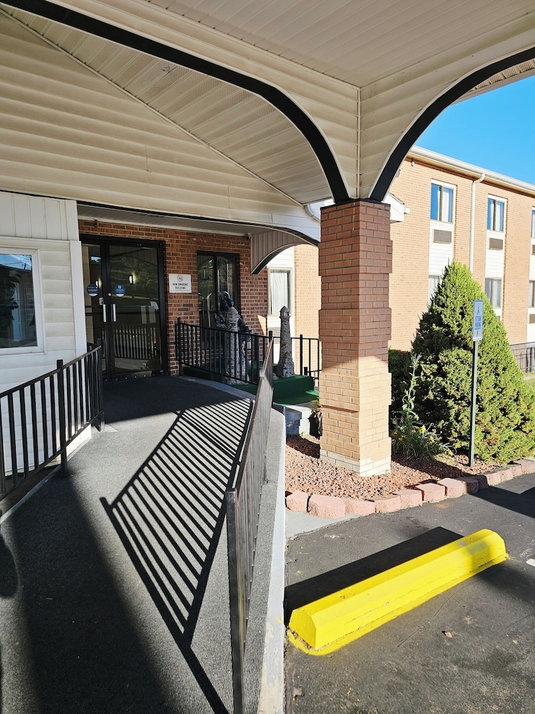 숙박 시설 정면