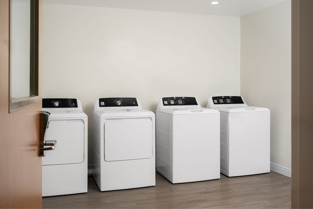 숙박 시설 내 편의 시설/서비스