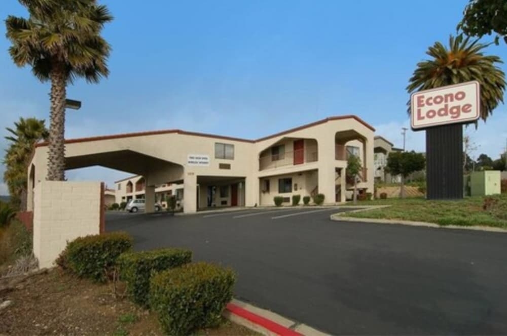 숙박 시설 정면