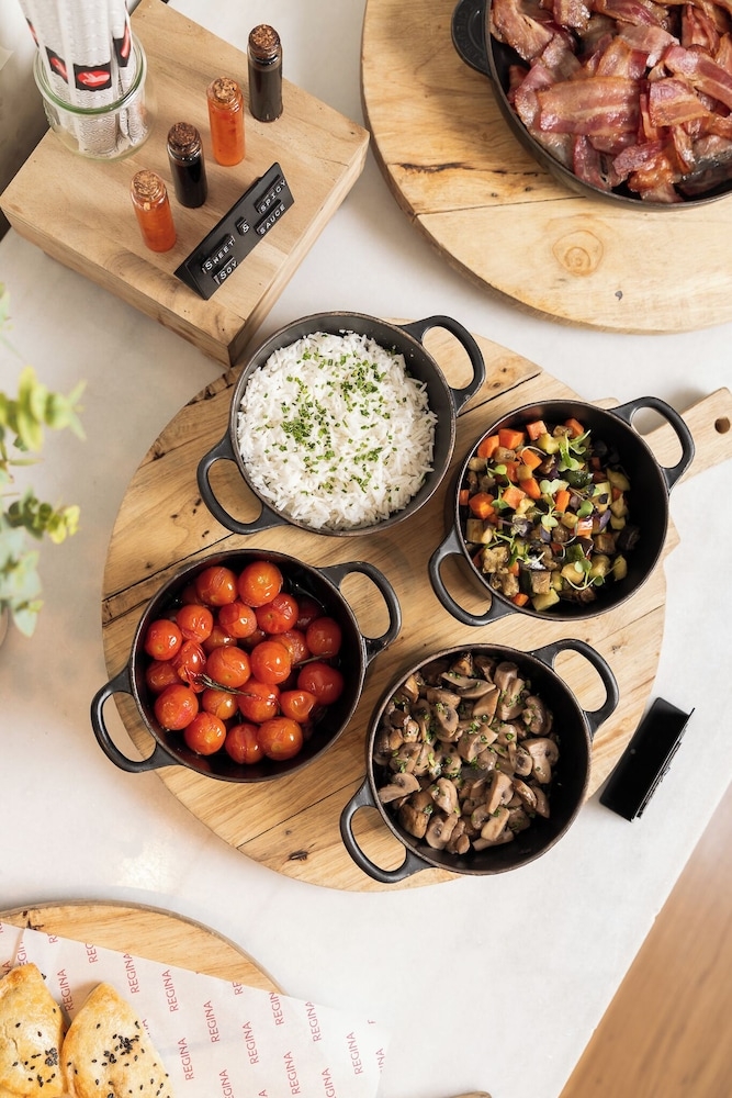 뷔페 아침 식사