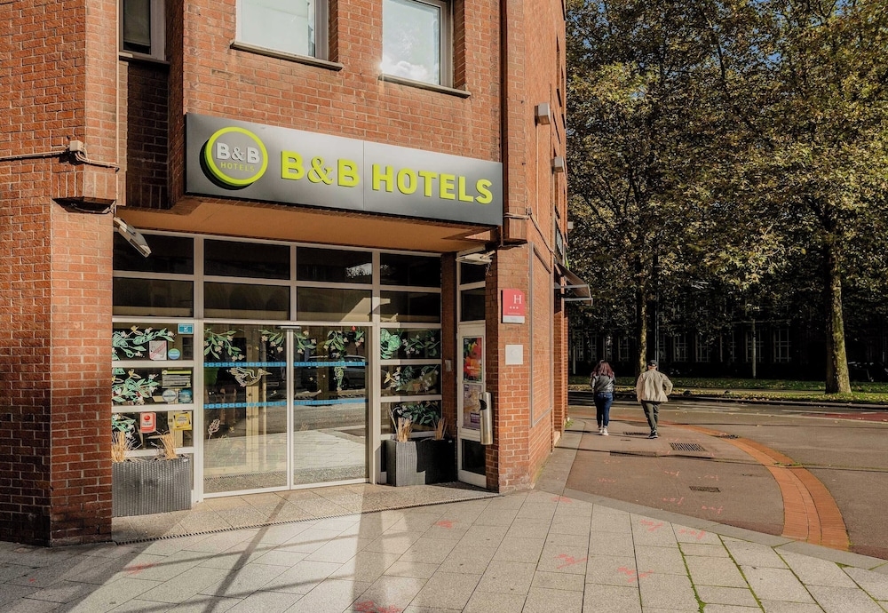 숙박 시설 정면