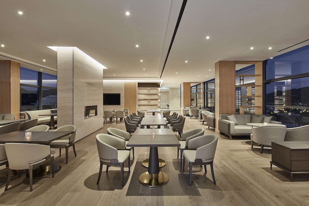 이그제큐티브 라운지