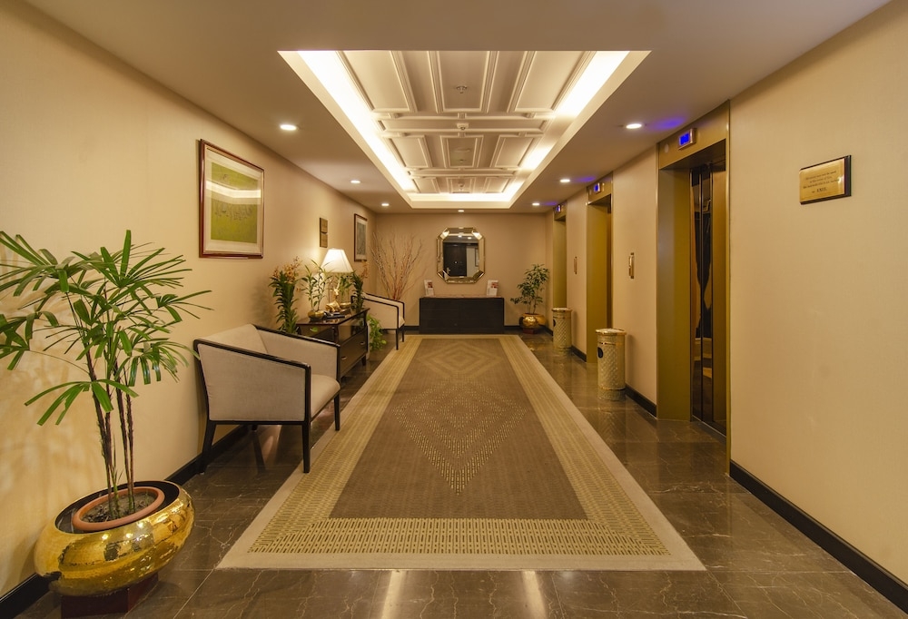 로비 좌석 공간