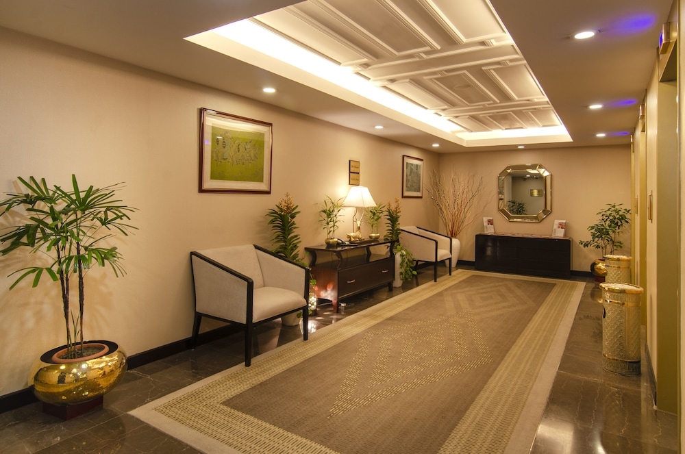 로비 좌석 공간