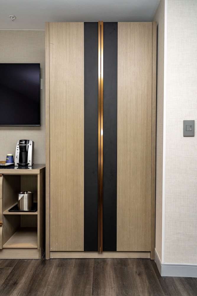 객실 내 식사 공간