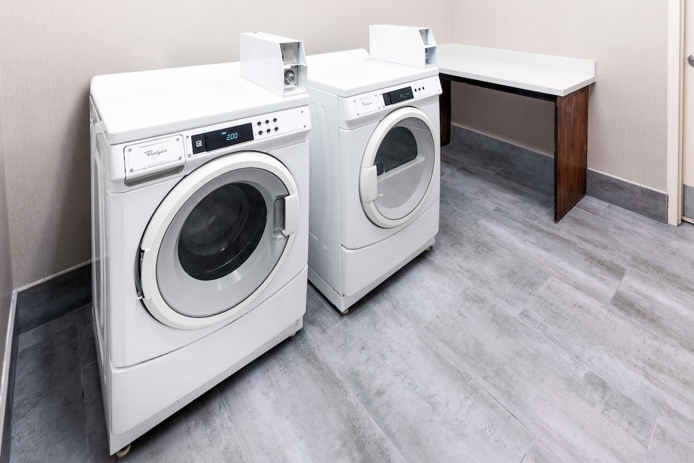 숙박 시설 내 편의 시설/서비스