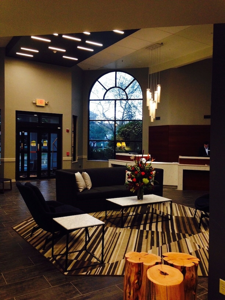 로비 좌석 공간