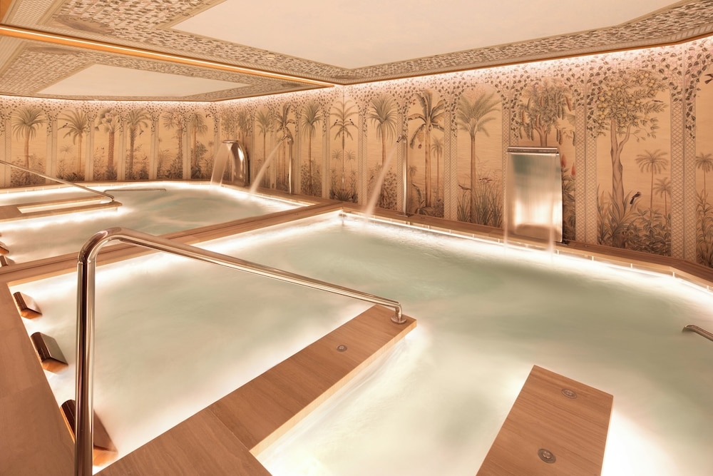 숙박 시설 내 편의 시설/서비스