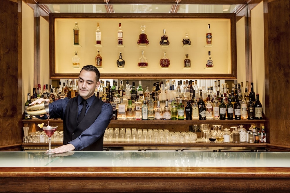 바(숙박 시설 내)