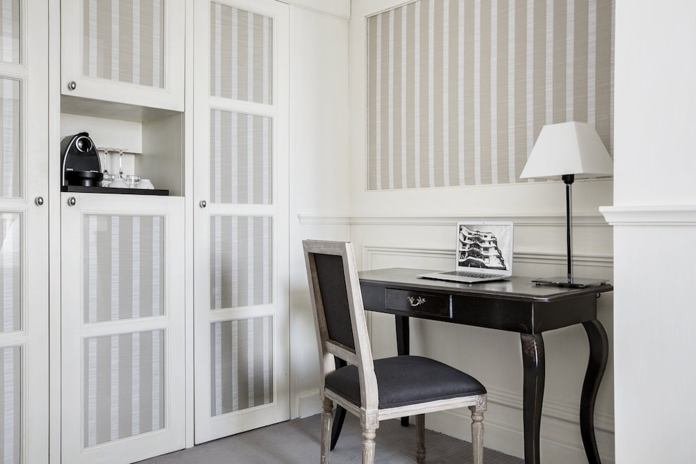 바(숙박 시설 내)