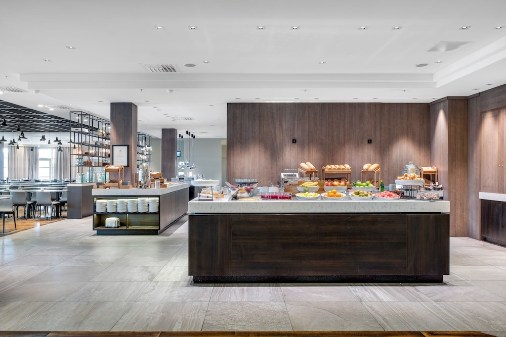 뷔페 아침 식사