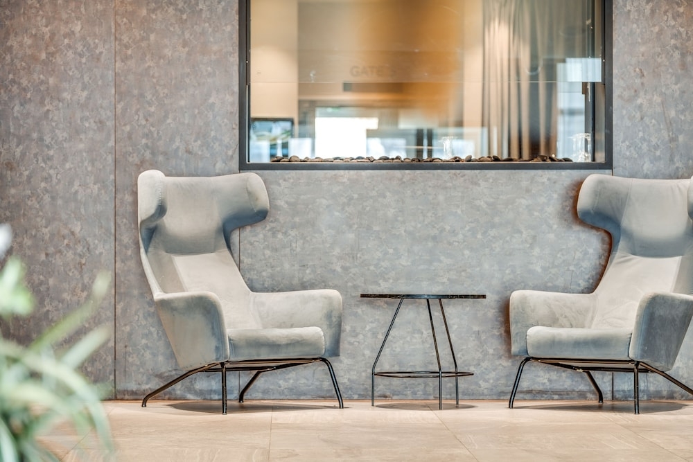 로비 좌석 공간