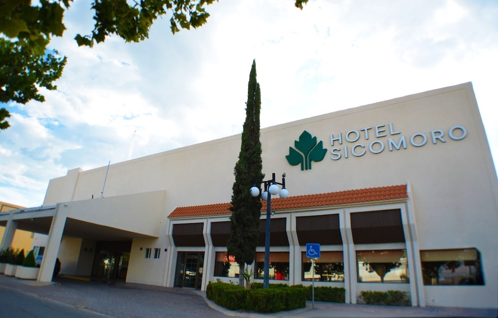 숙박 시설 정면