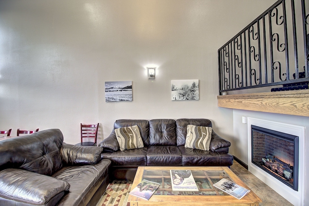 로비 좌석 공간